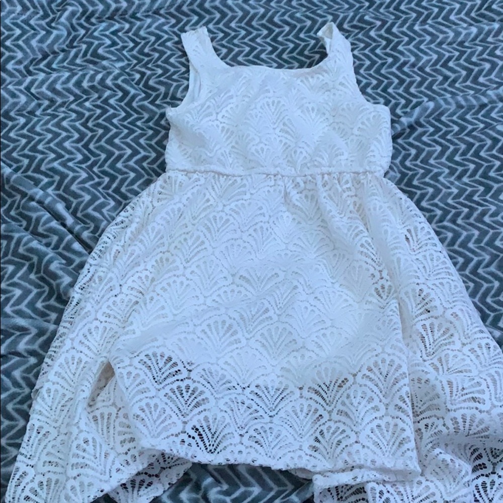 Dress - Picture 3 of 3
